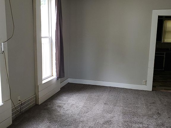 3rd image of 6640 Havelock Ave