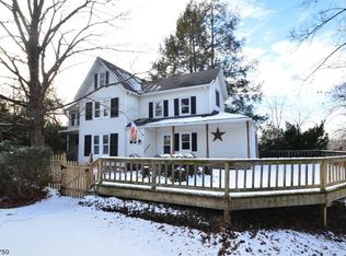 113 Wertsville Rd, Ringoes, NJ 08551