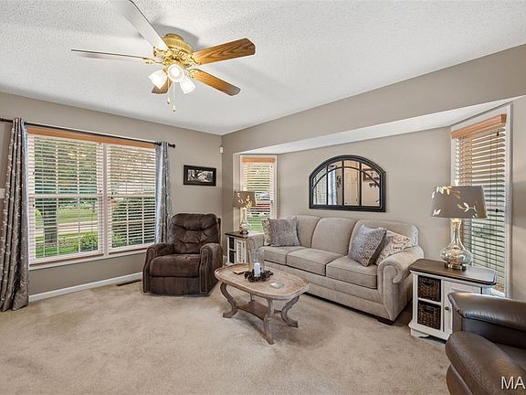 5th image of 539 Donna Marie Dr