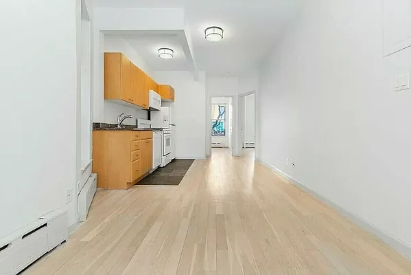 Rented by REAL New York | media 16