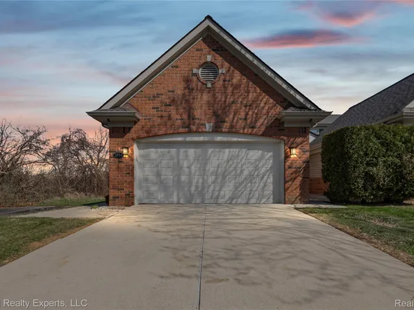 3754 Knightbridge Cir, Sterling Heights, MI 48314