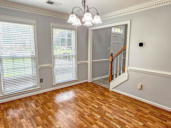 4th image of 3609 Neyland Cv