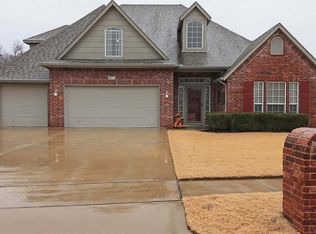 4013 W Laredo St, Broken Arrow, OK 74012