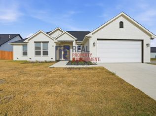 200 High Ridge Ct, Godley, TX 76044