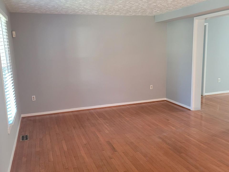 2nd image of 11113 Maiden Dr