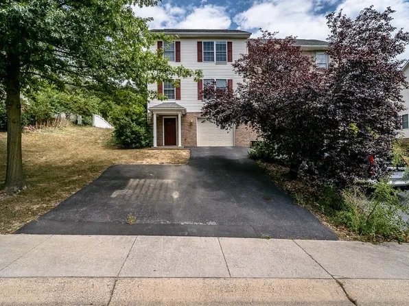 567 Pointe Dr, Harrisonburg, VA 22801