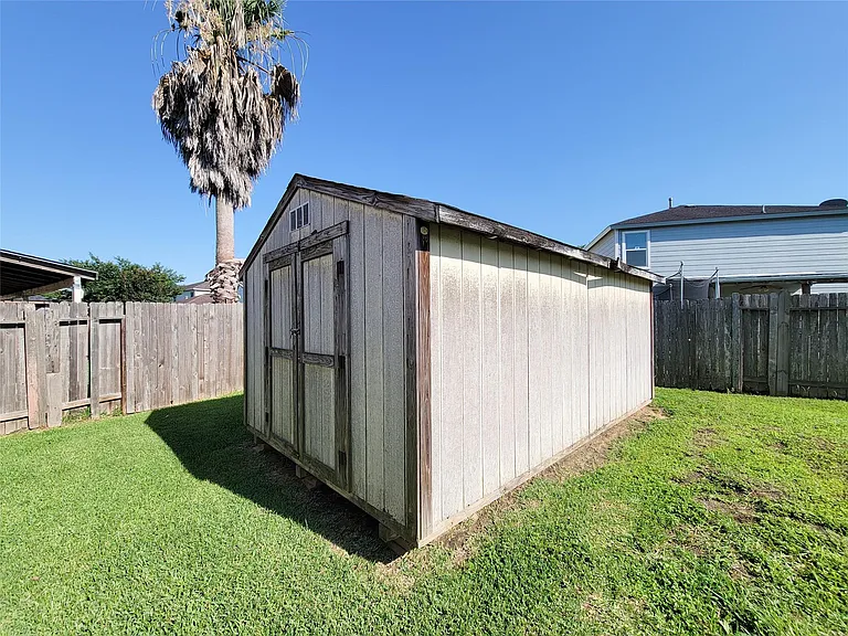 18235 Valebluff Ln — Photo 27