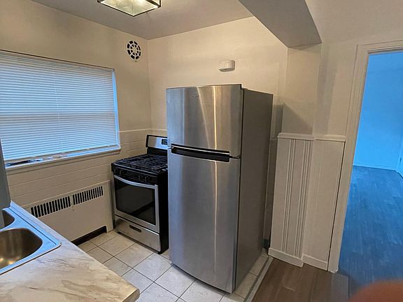 4th image of 4259 Loubell Ln #4