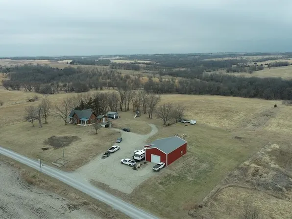 4825 NE Liberty Rd, Pattonsburg, MO 64670