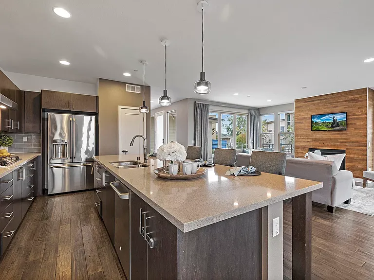 5967 Shaw Lopez Row — Photo 9