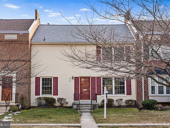 2nd image of 8333 Garfield Ct