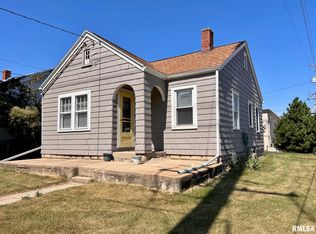 1319 E Lake Ave, Peoria Heights, IL