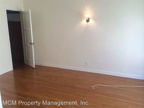 3rd image of 372 S Cochran Ave APT 8