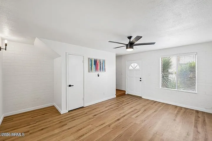 2 bed, 1.5 bath, 1112 sqft, $1,790 — Photo 3