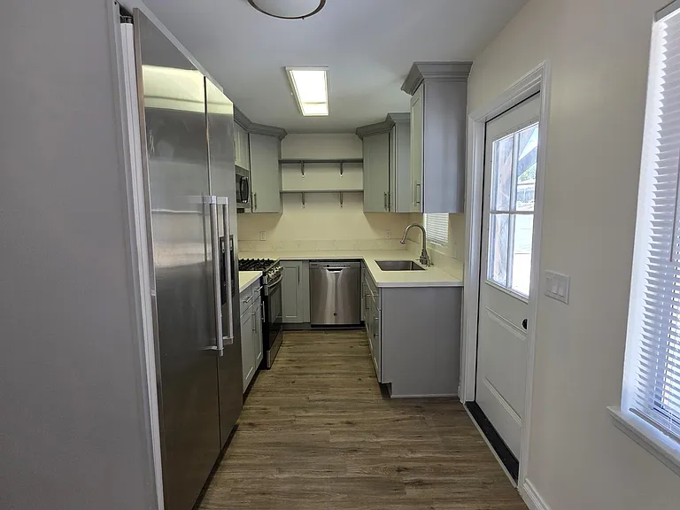 3125 Naugatuck Ave — Photo 10