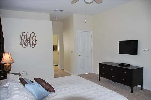 1858 Norvell Ave — Photo 137