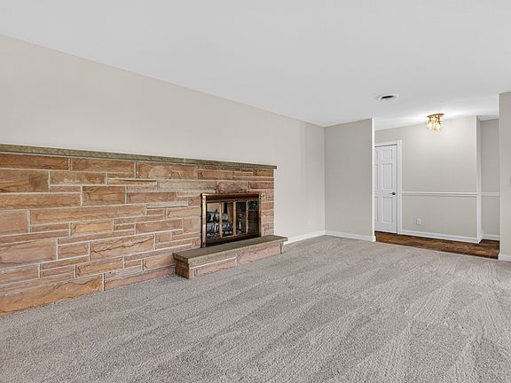 4th image of 3273 Merrimac Ln