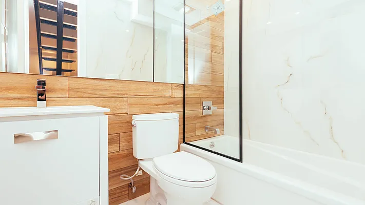 Rented by Nooklyn NYC LLC | media 4