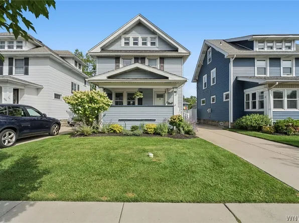 138 Wardman Rd, Buffalo, NY 14217