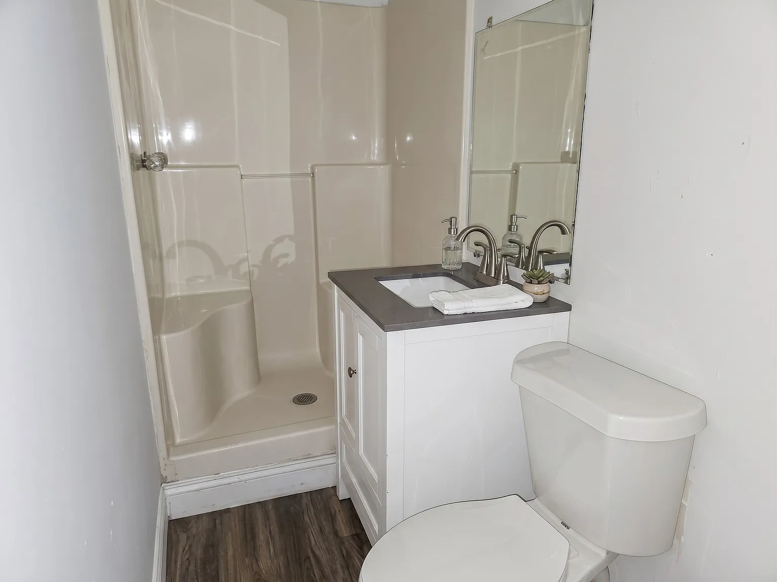 1 bed, 600 sqft, $1,150 — Photo 3