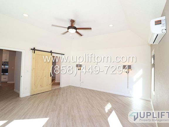 5th image of 4721 Meadowridge Rd