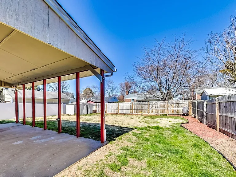 4617 Creek Shore Dr — Photo 37