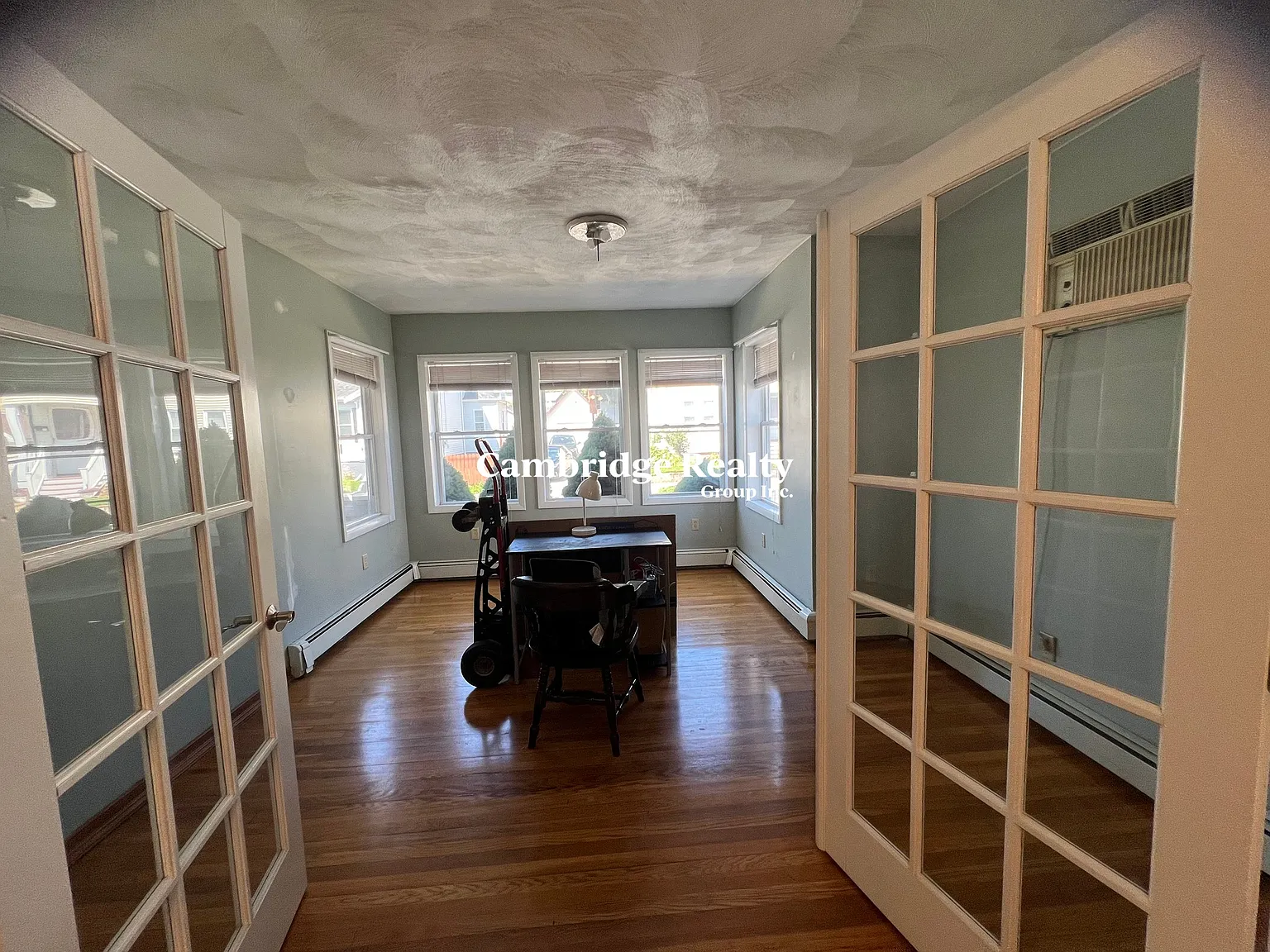 2 bed, 1.0 bath, $2,600 — Photo 1