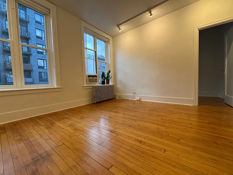 994 Willoughby Ave #2 — Photo 1