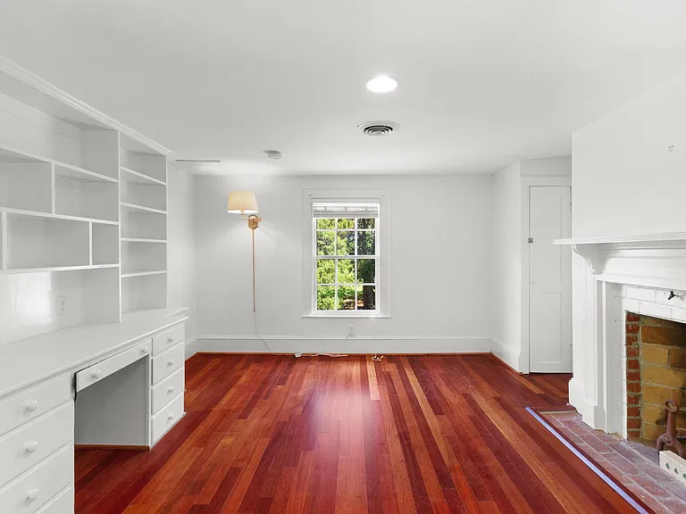 5523 White Hall Rd — Photo 33