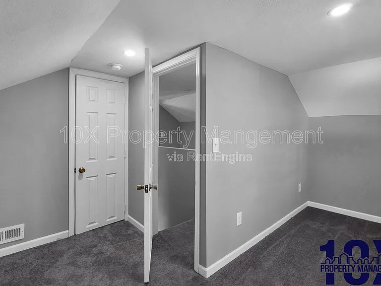 2767 Hiawatha St — Photo 21