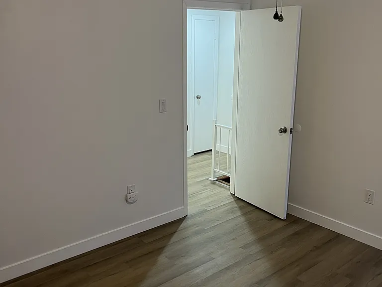 278 Randolph Rd — Photo 36