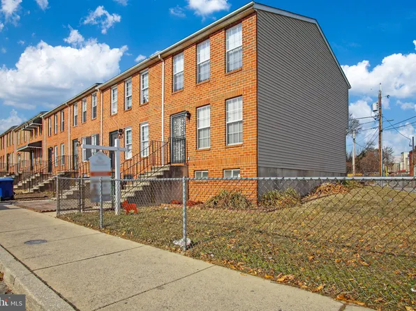 1102 Laurens St, Baltimore, MD 21217