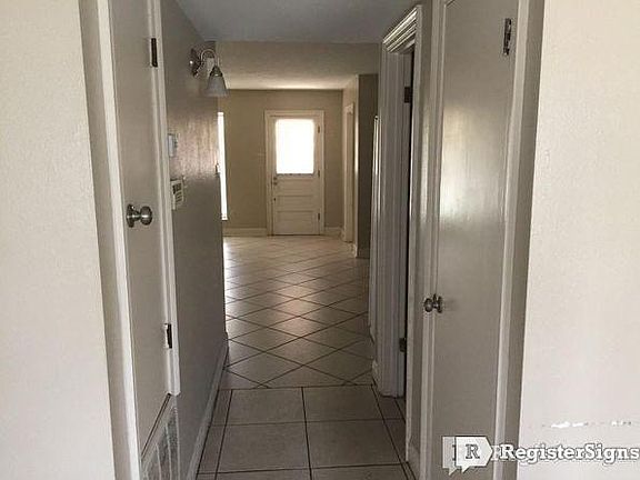 4th image of 2215 Neyrey Dr