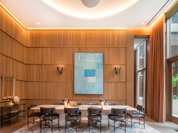 249 East 62nd Street image 10 of 20