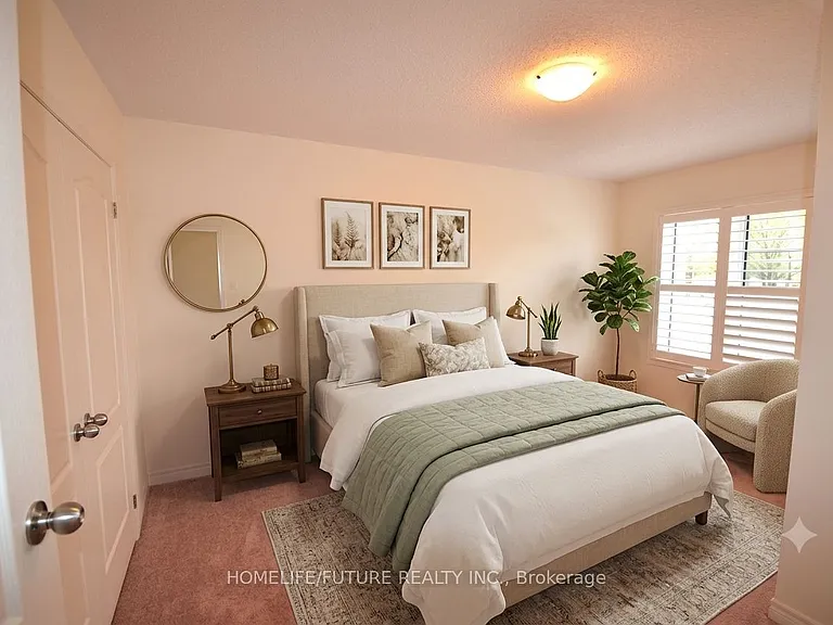 215 Windfields Farm Dr W — Photo 4