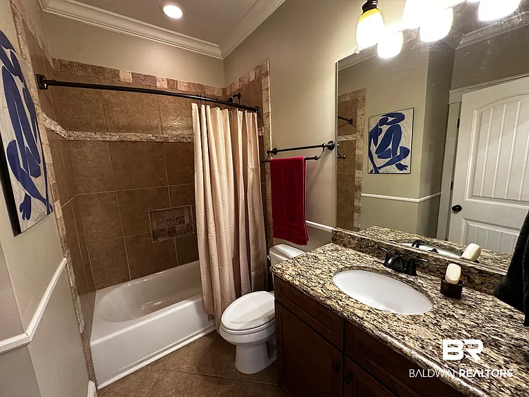814 Darrah St — Photo 29