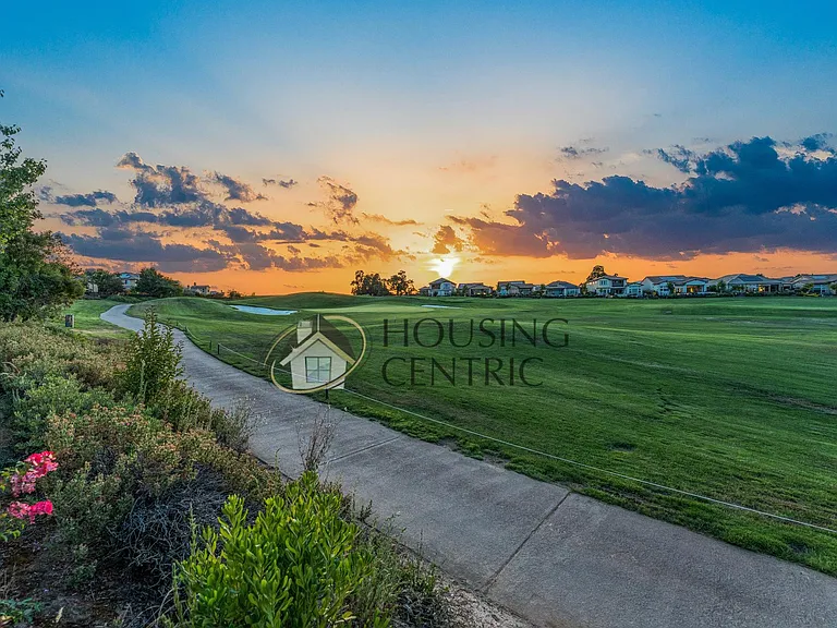 4005 Royal Troon Dr — Photo 64