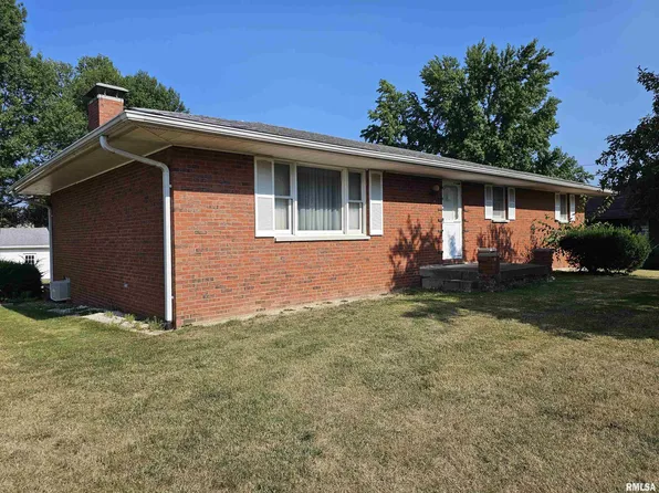 1014 Portland Ln, Carrollton, IL 62016