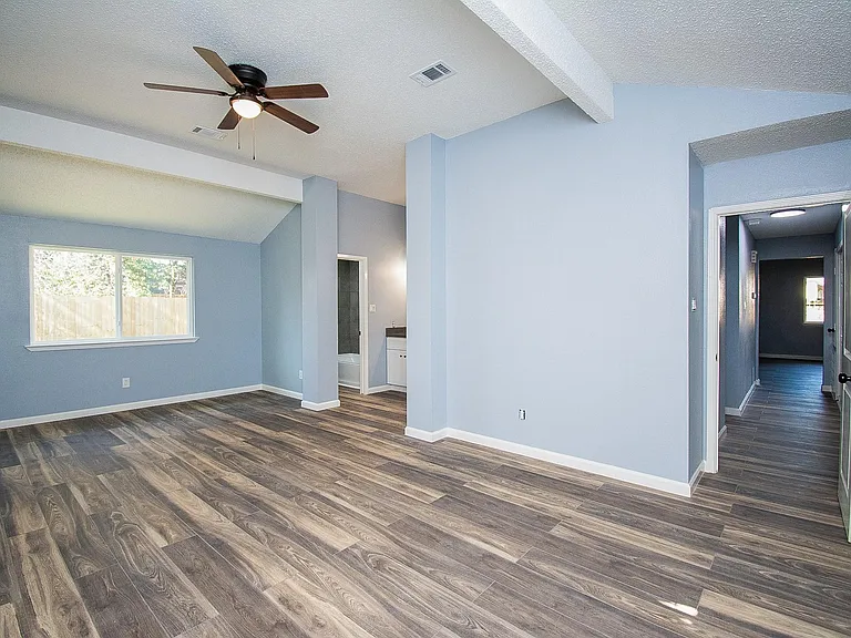 16419 N Bend Dr — Photo 20