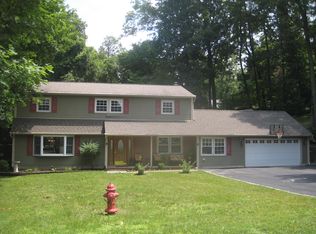29 Tall Oaks Rd, Sparta, NJ 07871