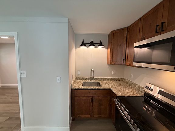 4th image of 2152 E Otis Rd #2