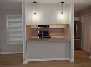 668 Bartons Landing Pl APT 4, Fayetteville, NC 28314