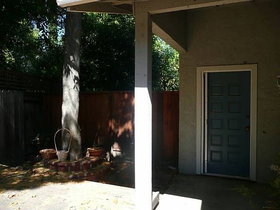2nd image of 36 Velasco Ct