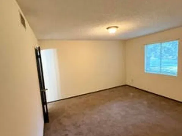 200 Buttercup Drive