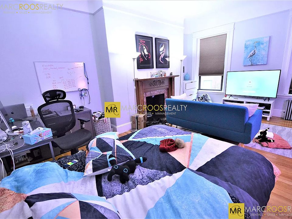 2nd image of 583 Beacon St