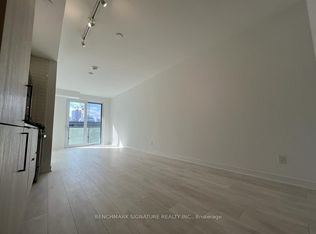 180 Mill St #S557, Toronto, ON M5A 0V7