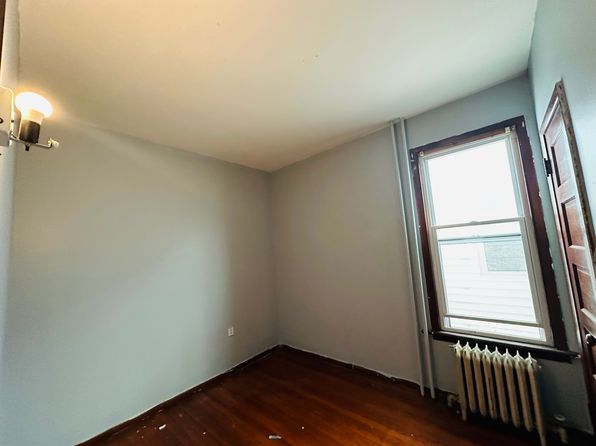 9 Lincoln Ave