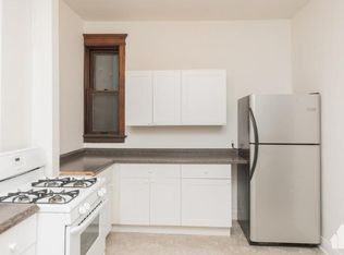 851 W Oakdale Ave APT 2, Chicago, IL 60657