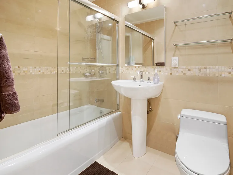 80 Park Ave #6D — Photo 9