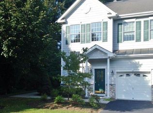 102 Pheasant Run, Westwood, NJ 07675